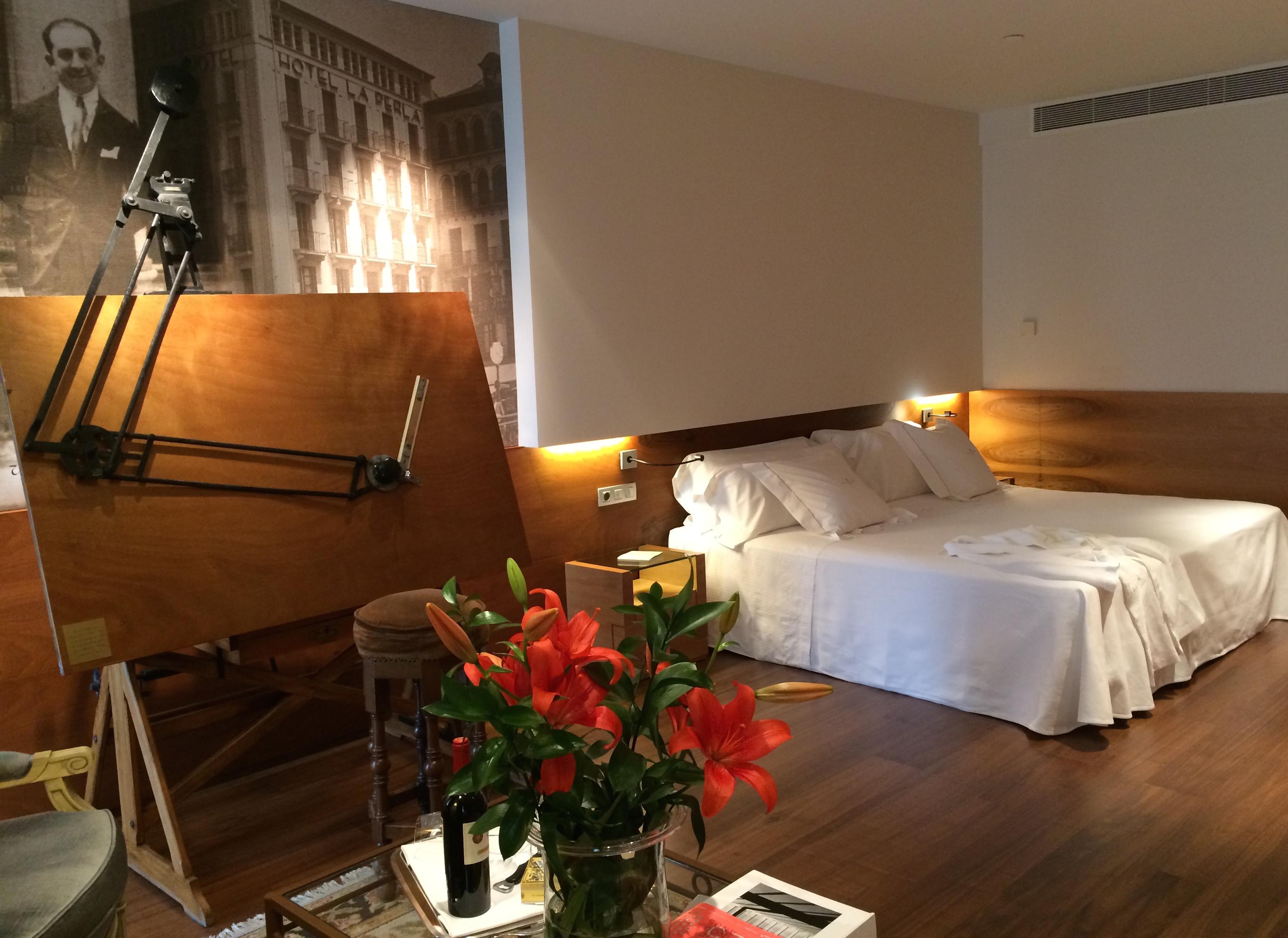 Gran Hotel La Perla Pampeluna Zewnętrze zdjęcie A room at Hotel Hesperia Madrid