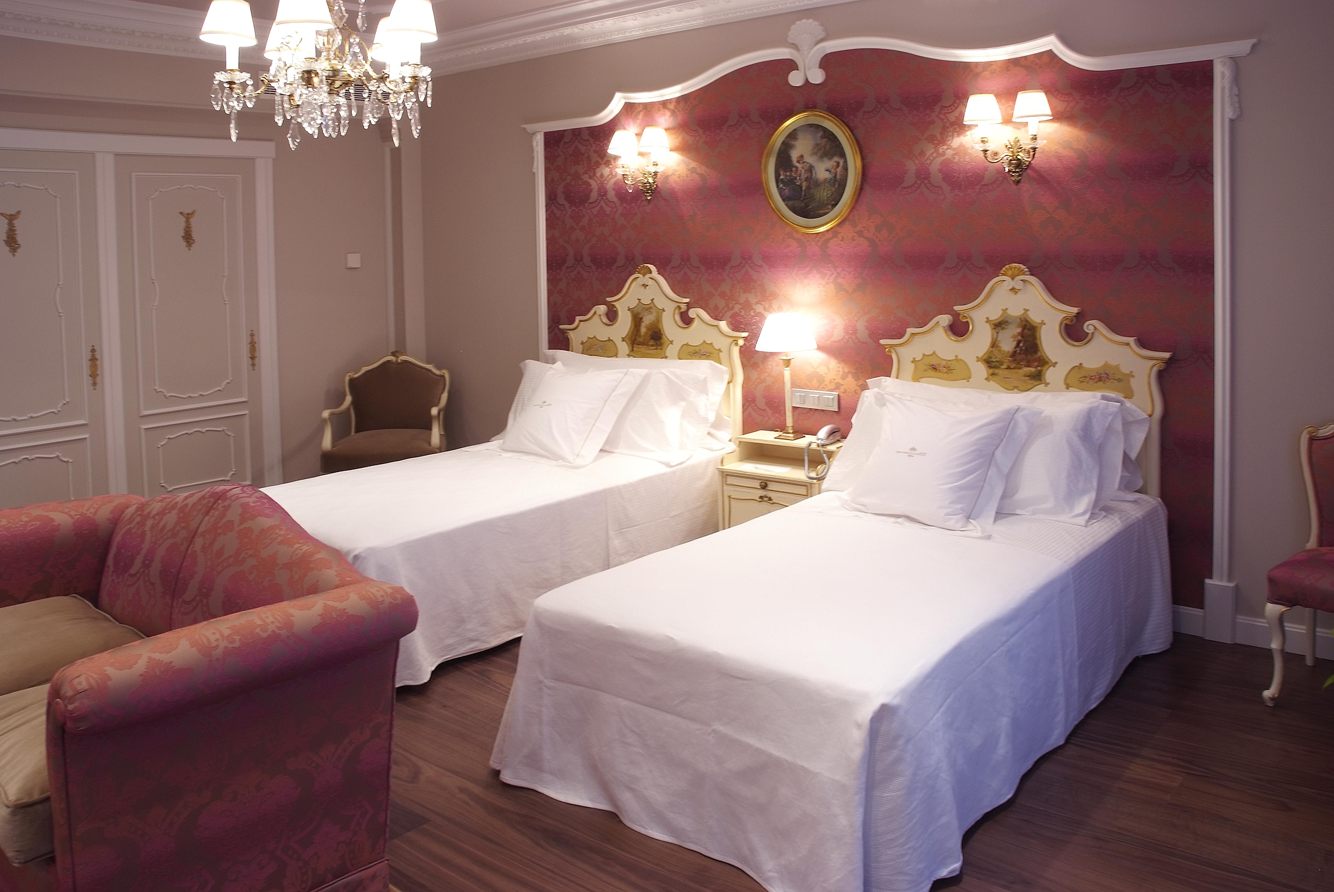 Gran Hotel La Perla Pampeluna Zewnętrze zdjęcie A room at the hotel